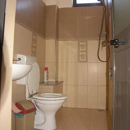 فندق Shkodra Hotel
