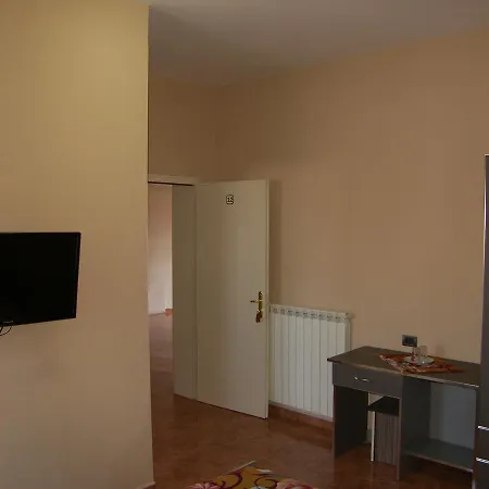 Shkodra Hotel * شكودر