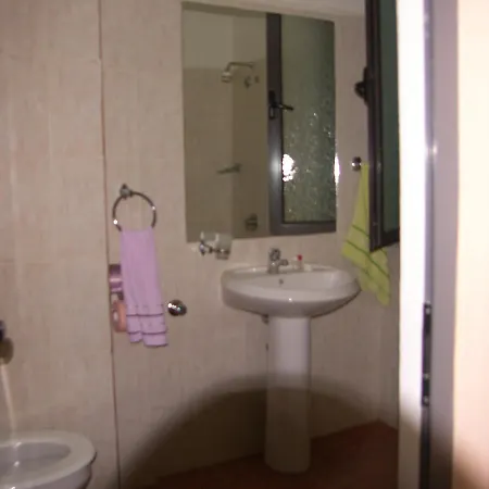 Shkodra Hotel فندق