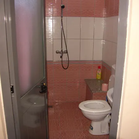 Shkodra Hotel فندق *