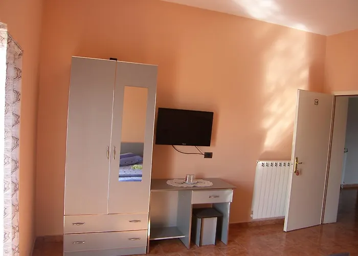 Hotel Shkodra Hotel *